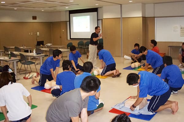 市民救命員養成講習会の様子1