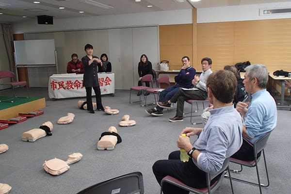 身体に障がいのある方に対する救命法講習会の様子1